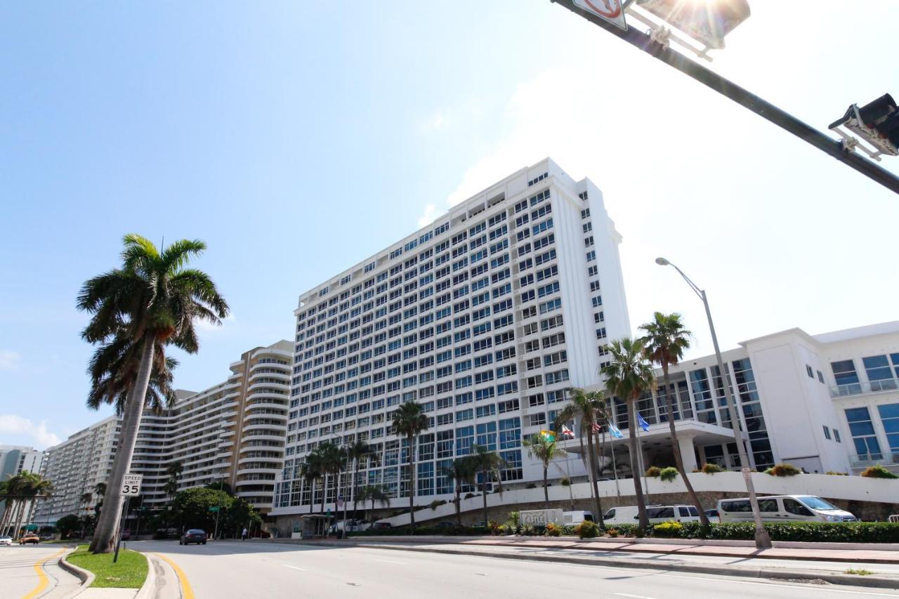 Castle Beach: Rumba Suite Miami Beach Eksteriør billede